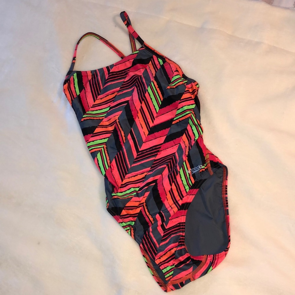 speedo one piece bathing suit